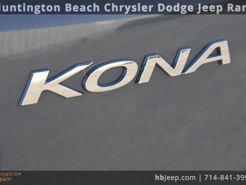 Used 2022 Hyundai Kona Limited w/ Cargo Package image 7