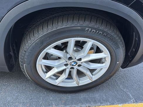 Certified 2023 BMW X5 xDrive40i w/ Premium Package AWD/4WD image 36