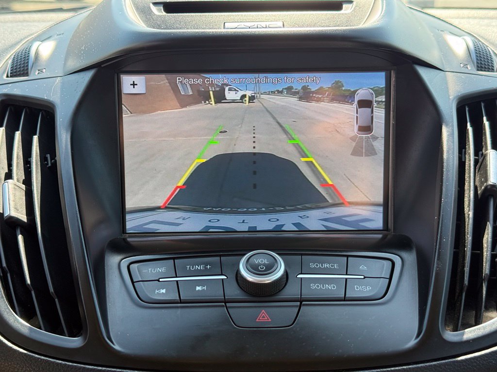 Used 2017 Ford Escape SE w/ Equipment Group 201A FWD image 34