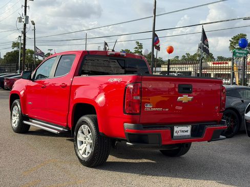 Used 2020 Chevrolet Colorado LT w/ LT Convenience Package AWD/4WD image 8