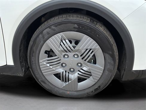 New 2025 Kia K4 LX image 26