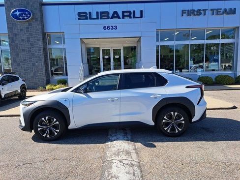 Used 2023 Subaru Solterra AWD image 3