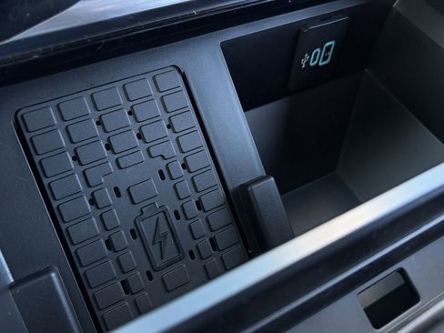 New 2026 Ford F250 Platinum w/ FX4 Off-Road Package image 53