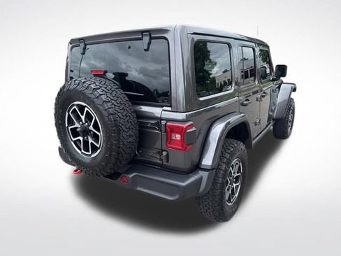 Used 2026 Jeep Wrangler Unlimited Rubicon AWD/4WD image 5