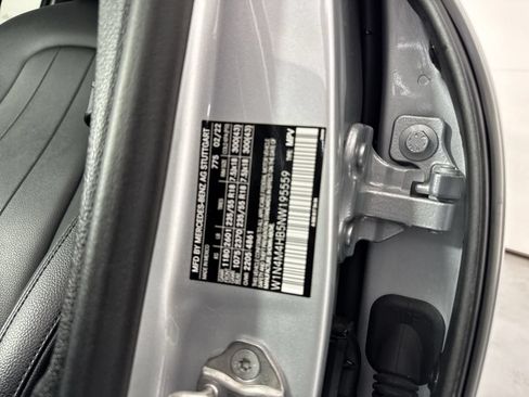 Used 2022 Mercedes-Benz GLB 250 4MATIC image 37