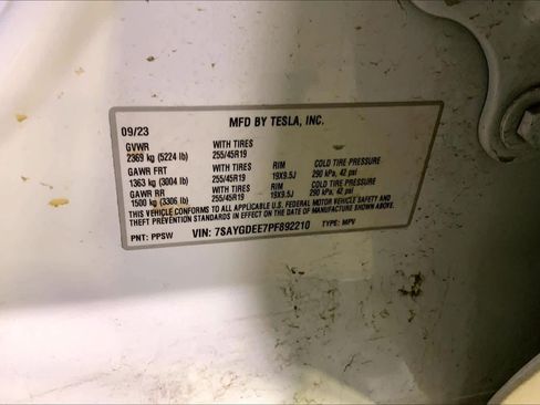 Used 2023 Tesla Model Y AWD image 36