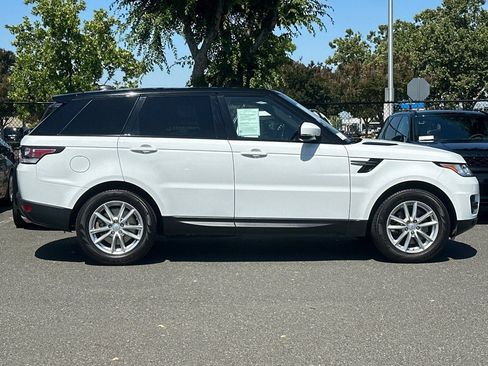 Used 2017 Land Rover Range Rover Sport SE AWD/4WD image 8