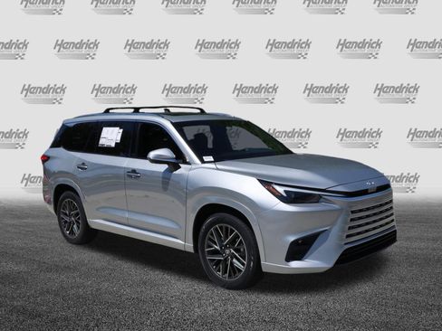 New 2026 Lexus TX 350 AWD image 2