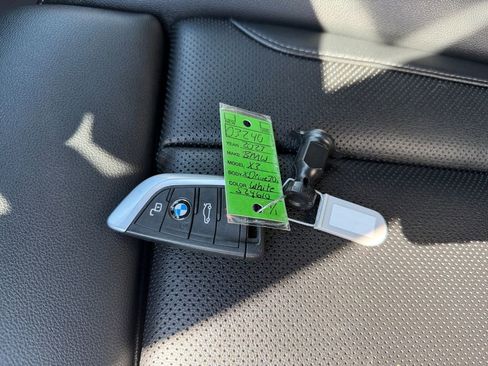 Used 2023 BMW X3 xDrive30i AWD/4WD image 10