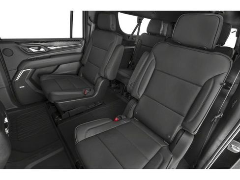 Used 2022 GMC Yukon XL Denali w/ Max Trailering Package AWD/4WD image 8