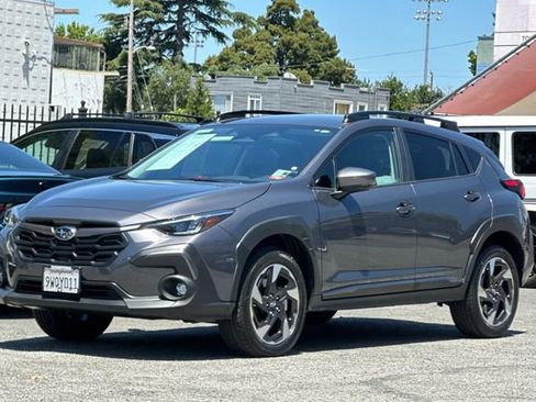 Used 2025 Subaru Crosstrek 2.5i Limited w/ Crosstrek Mirror Package AWD/4WD image 8