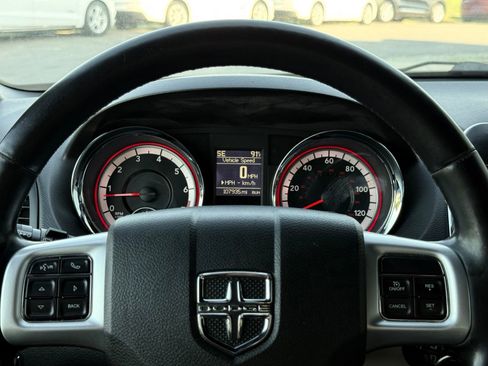 Used 2019 Dodge Grand Caravan GT FWD image 32