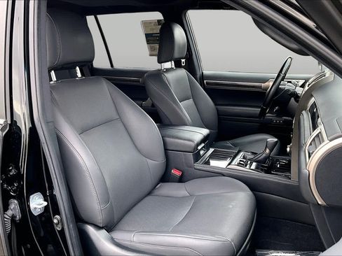 Used 2021 Lexus GX 460 Premium w/ Premium Package AWD/4WD image 9