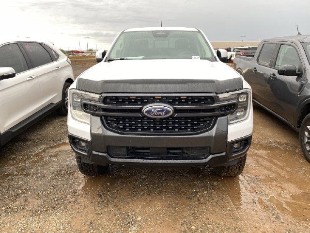 Used 2024 Ford Ranger Lariat w/ FX4 Off-Road Package AWD/4WD image 7