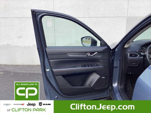 Used 2024 MAZDA CX-5 Carbon Edition image 14