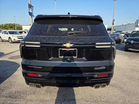 Used 2026 Chevrolet Traverse High Country w/ LPO, Floor Liner Package FWD image 14