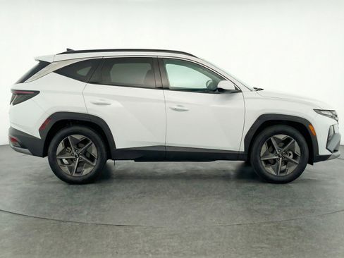 Used 2025 Hyundai Tucson SEL image 11