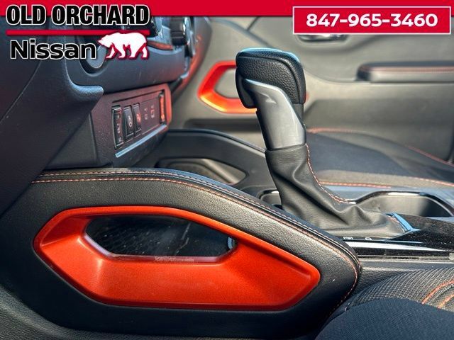 Used 2025 Nissan Frontier PRO-4X w/ Pro Convenience Package AWD/4WD image 13