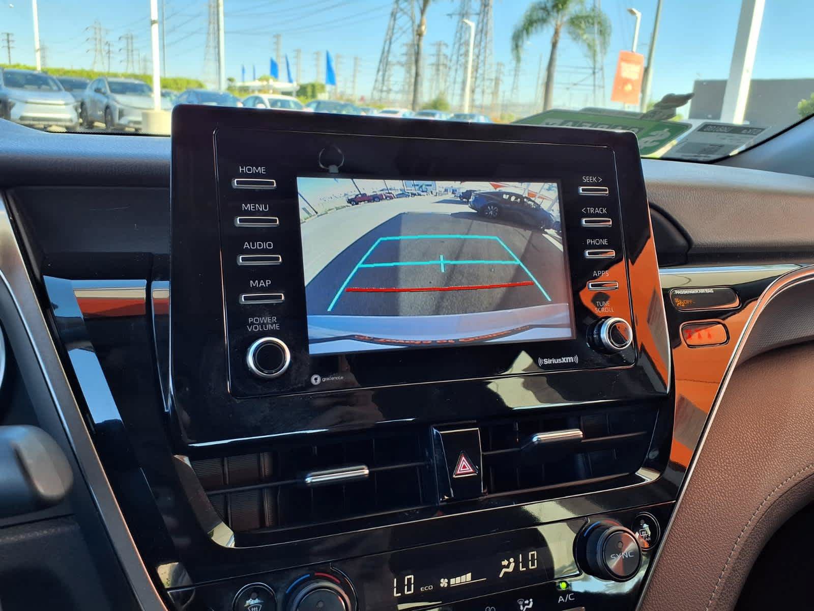 Used 2022 Toyota Camry LE FWD image 22