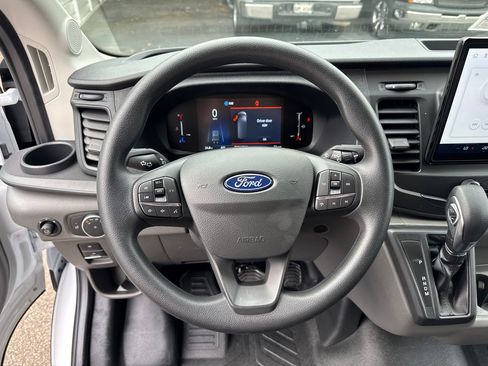 New 2026 Ford Transit 250 148 Medium Roof w/ Load Area Protection Package image 20