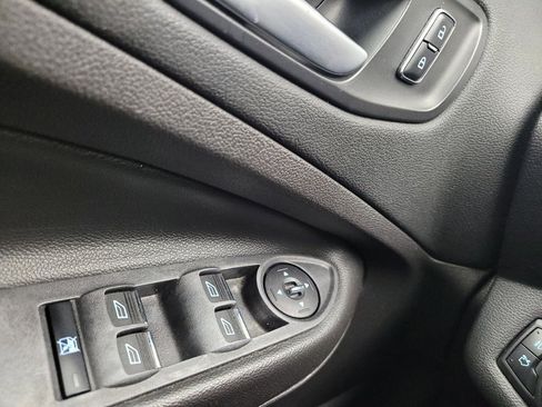 Used 2016 Ford Escape SE w/ SE Leather Comfort Package AWD/4WD image 27