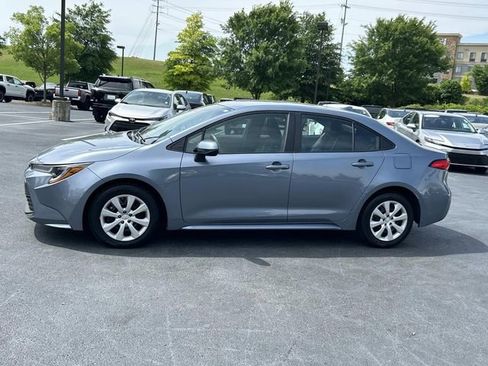 Used 2024 Toyota Corolla LE FWD image 7