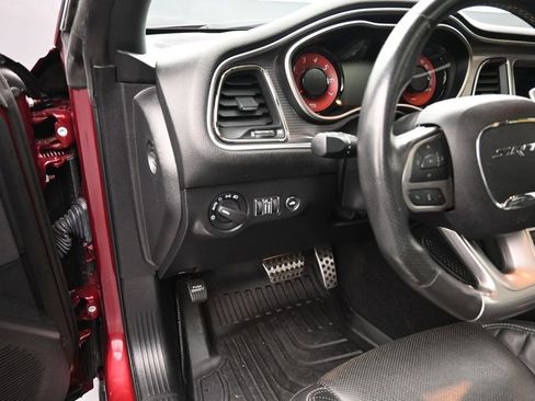 Used 2019 Dodge Challenger SRT Hellcat Redeye RWD image 25