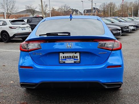 Used 2024 Honda Civic Sport image 5