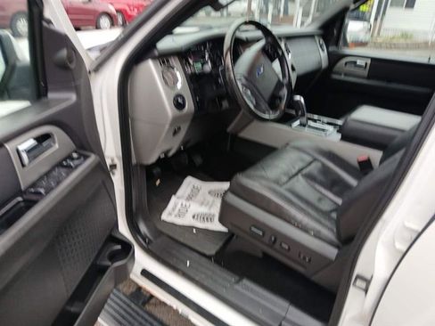 Used 2013 Ford Expedition Max Limited image 4