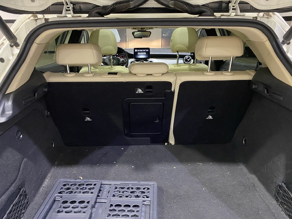 Certified 2018 Mercedes-Benz GLA 250 4MATIC image 23