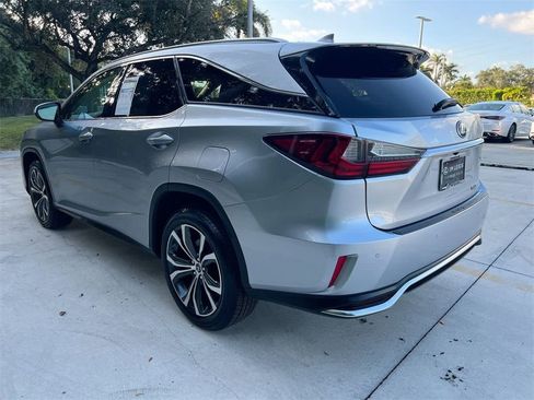 Certified 2022 Lexus RX 350L FWD w/ Premium Package image 5