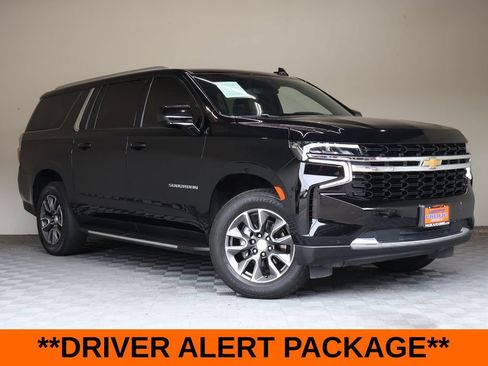 Used 2024 Chevrolet Suburban LS w/ Driver Alert Package RWD image 2