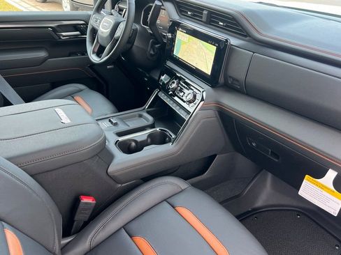 New 2026 GMC Sierra 2500 AT4 w/ AT4 Premium Plus Package image 12