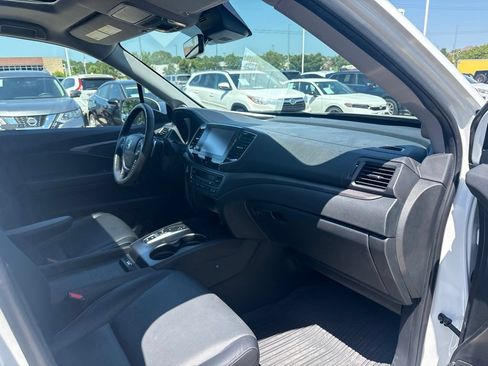 Certified 2022 Honda Ridgeline RTL image 27