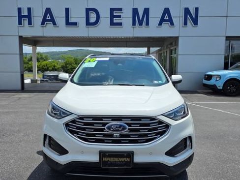 Certified 2020 Ford Edge Titanium w/ Equipment Group 301A AWD/4WD image 3