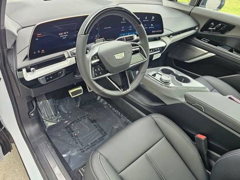 New 2026 Cadillac Optiq Sport 1 AWD/4WD image 19