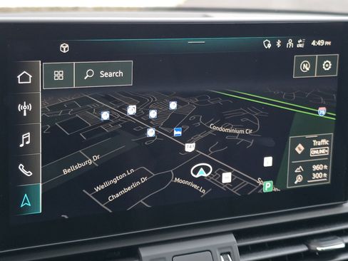 Used 2023 Audi Q5 2.0T Prestige w/ Prestige Package image 14