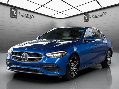 Used 2024 Mercedes-Benz C 300 4MATIC Sedan image 4