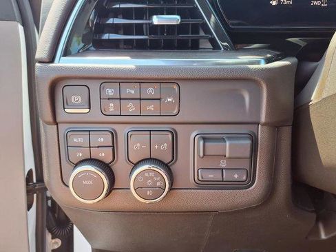 New 2026 Chevrolet Tahoe Z71 w/ Comfort Package AWD/4WD image 24