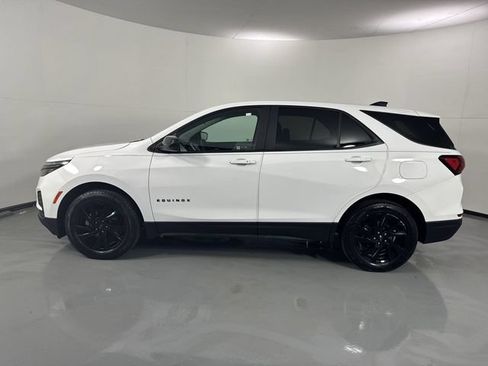 Used 2023 Chevrolet Equinox LS w/ LS Convenience Package AWD/4WD image 30