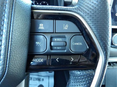 Used 2024 Toyota Sequoia Limited w/ Tow Technology Package AWD/4WD image 18