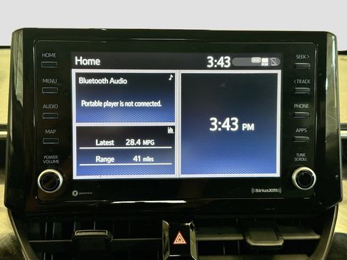 Used 2022 Toyota Corolla Cross LE w/ Moonroof Package image 9