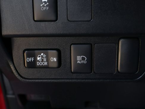Used 2023 Toyota Tacoma SR5 w/ Technology Package AWD/4WD image 21