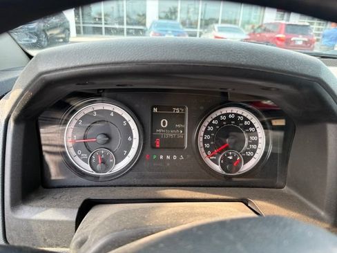Used 2018 RAM 1500 Express AWD/4WD image 2