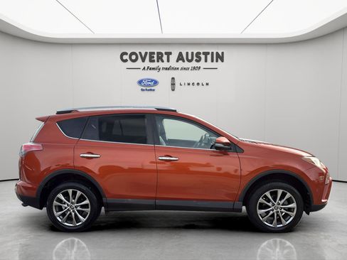 Used 2016 Toyota RAV4 Limited image 6