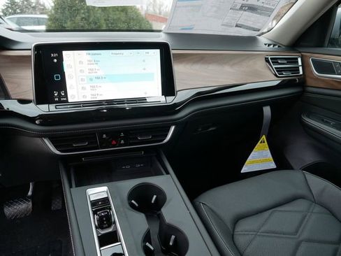 New 2026 Volkswagen Atlas SE image 10