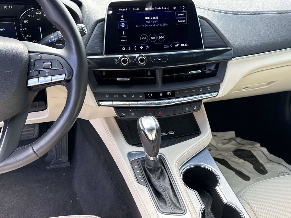 Used 2020 Cadillac CT4 Premium Luxury w/ Climate Package RWD image 9
