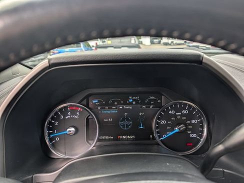 Used 2019 Ford F250 Lariat w/ Lariat Ultimate Package AWD/4WD image 26