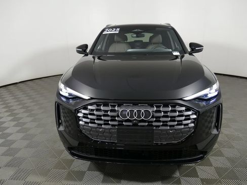 Used 2025 Audi Q5 Premium w/ Convenience Package AWD/4WD image 8