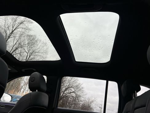 Certified 2022 Mercedes-Benz GLB 250 4MATIC image 22